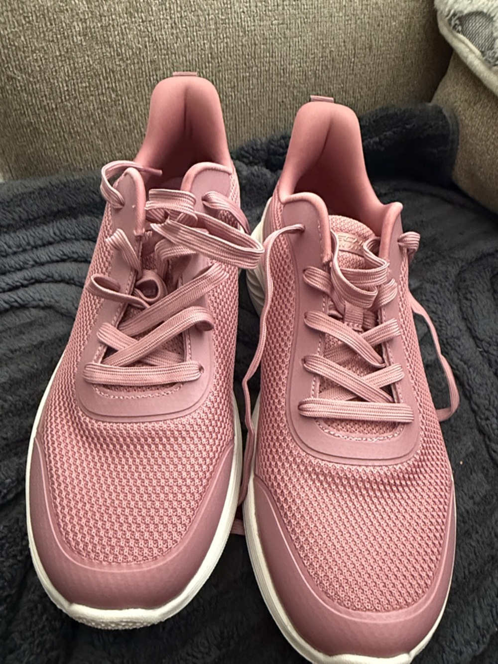 Skechers Women’s Pink Knit Lace-Up Athletic Sneakers